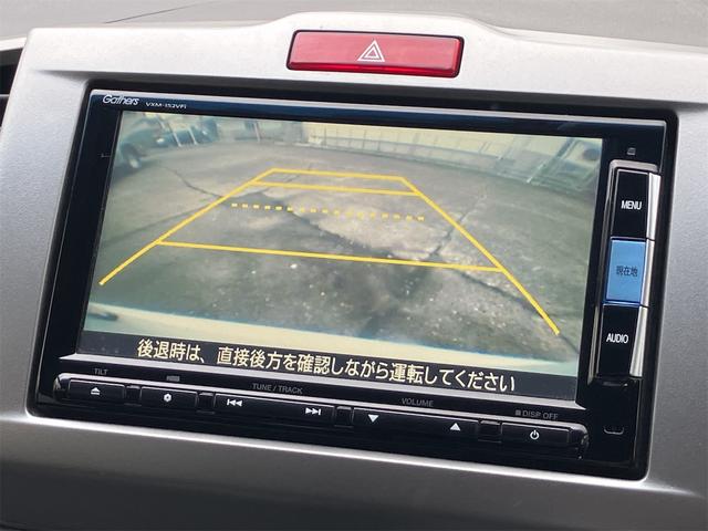 フリード G エアロ 4WD ETC バックカメラ ナビ TV 両側電動スライドドア オートライト HID スマートキー 電動格納ミラー 3列シート ウォークスルー AT アルミホイール CD DVD再生 USB(5枚目)