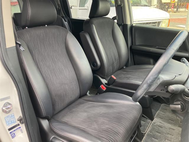 フリード G エアロ 4WD ETC バックカメラ ナビ TV 両側電動スライドドア オートライト HID スマートキー 電動格納ミラー 3列シート ウォークスルー AT アルミホイール CD DVD再生 USB(47枚目)