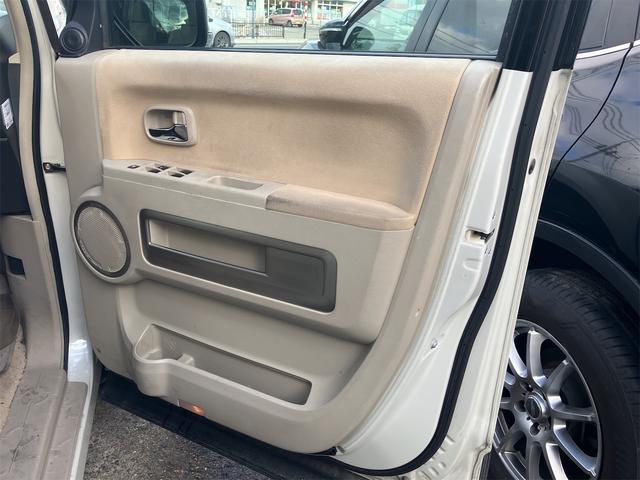 デリカD:5 シャモニー 4WD ETC オートクルーズコントロール 両側電動スライドドア オートライト HID スマートキー 電動格納ミラー 後席モニター 3列シート CVT アルミホイール 100V電源 盗難防止システム(51枚目)