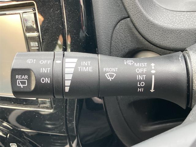 ノート e-パワー X バックカメラ クリアランスソナー レーンアシスト 衝突被害軽減システム アルミホイール オートライト スマートキー アイドリングストップ 電動格納ミラー CVT 盗難防止システム 衝突安全ボディ(9枚目)