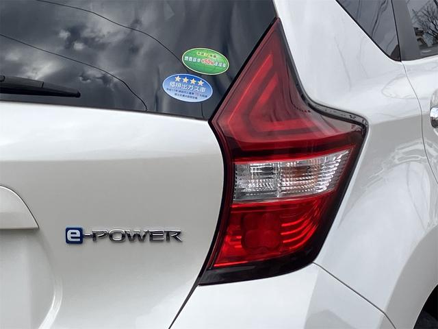 ノート e-パワー X バックカメラ クリアランスソナー レーンアシスト 衝突被害軽減システム アルミホイール オートライト スマートキー アイドリングストップ 電動格納ミラー CVT 盗難防止システム 衝突安全ボディ(19枚目)