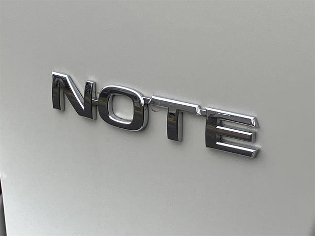 ノート e-パワー X バックカメラ クリアランスソナー レーンアシスト 衝突被害軽減システム アルミホイール オートライト スマートキー アイドリングストップ 電動格納ミラー CVT 盗難防止システム 衝突安全ボディ(21枚目)