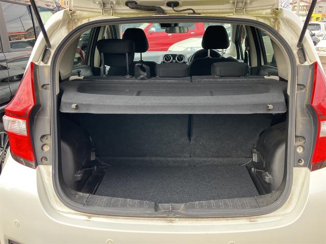 ノート e-パワー X バックカメラ クリアランスソナー レーンアシスト 衝突被害軽減システム アルミホイール オートライト スマートキー アイドリングストップ 電動格納ミラー CVT 盗難防止システム 衝突安全ボディ(22枚目)