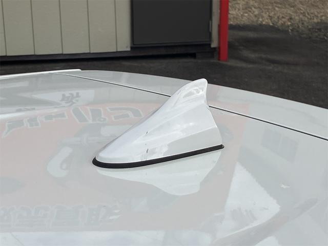 ノート e-パワー X バックカメラ クリアランスソナー レーンアシスト 衝突被害軽減システム アルミホイール オートライト スマートキー アイドリングストップ 電動格納ミラー CVT 盗難防止システム 衝突安全ボディ(25枚目)