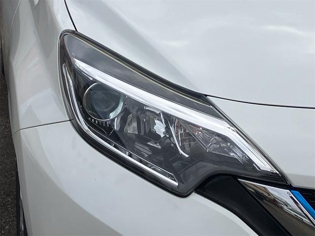 ノート e-パワー X バックカメラ クリアランスソナー レーンアシスト 衝突被害軽減システム アルミホイール オートライト スマートキー アイドリングストップ 電動格納ミラー CVT 盗難防止システム 衝突安全ボディ(29枚目)