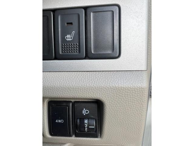 エブリイワゴン 　福祉車両　車いす移動車　後部電動固定　リヤシート付　４ＷＤ（17枚目）