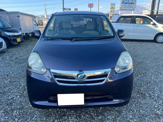 ミライース Ｘｆ　メモリアルエディション　車検２年付き　４ＷＤ　エアコン　パワステ　パワーウィンドウ　ＡＢＳ　アルミホイール　ＣＤ（2枚目）