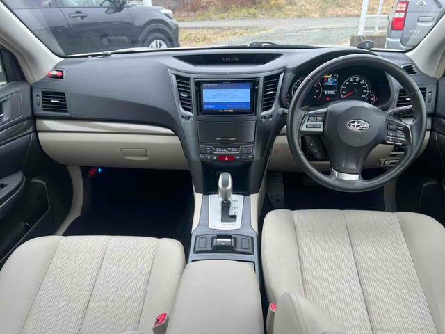 レガシィＢ４ ２．５ｉアイサイト　４ＷＤ　ＥＴＣ　クリアランスソナー　オートクルーズコントロール　バックカメラ　アルミホイール　ＨＩＤ　ＣＶＴ　スマートキー　アイドリングストップ　盗難防止システム　パワーシート（2枚目）