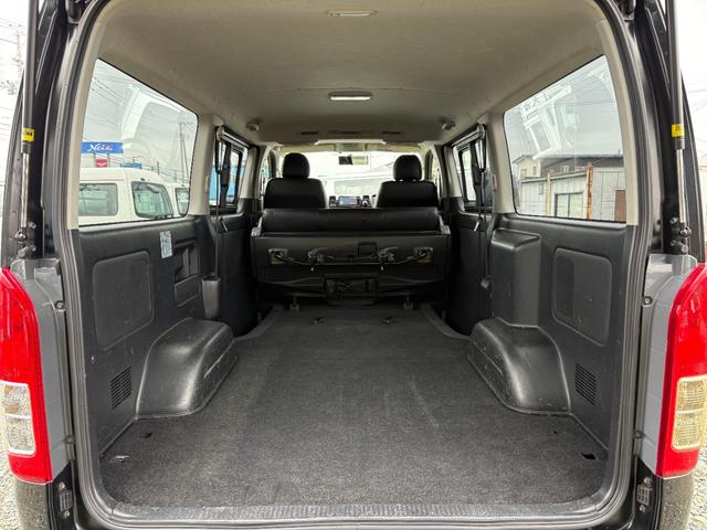 ハイエースバン スーパーGL ダークプライム 両スラ/寒冷地仕様/純正メモリーナビ/フルセグ/ETC/バックカメラ/モデリスタエアロ/LEDヘッドライト/リアヒーター/リアクーラー/イージークローザー/フロントフォグ(14枚目)