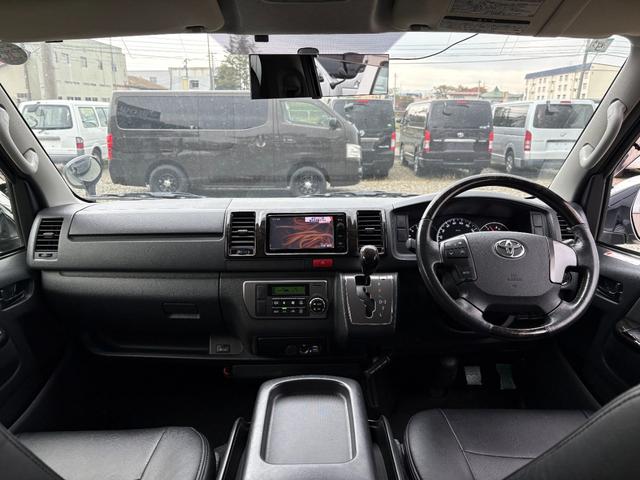 ハイエースバン スーパーGL ダークプライム 両スラ/寒冷地仕様/純正メモリーナビ/フルセグ/ETC/バックカメラ/モデリスタエアロ/LEDヘッドライト/リアヒーター/リアクーラー/イージークローザー/フロントフォグ(17枚目)