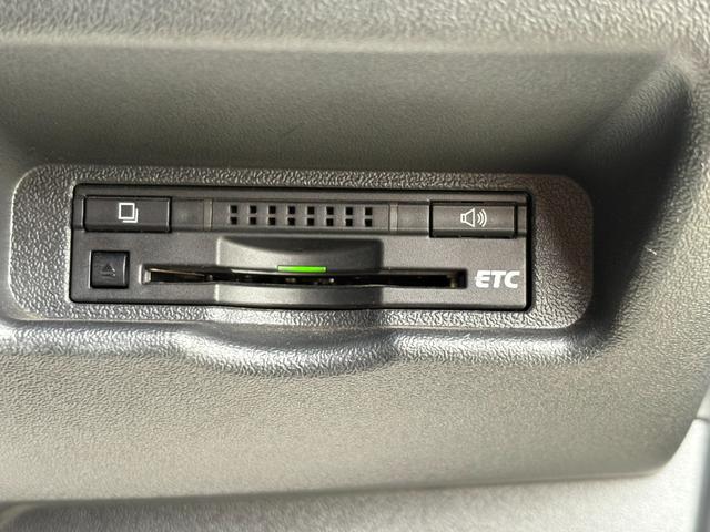 ハイエースバン スーパーGL ダークプライム 両スラ/寒冷地仕様/純正メモリーナビ/フルセグ/ETC/バックカメラ/モデリスタエアロ/LEDヘッドライト/リアヒーター/リアクーラー/イージークローザー/フロントフォグ(22枚目)