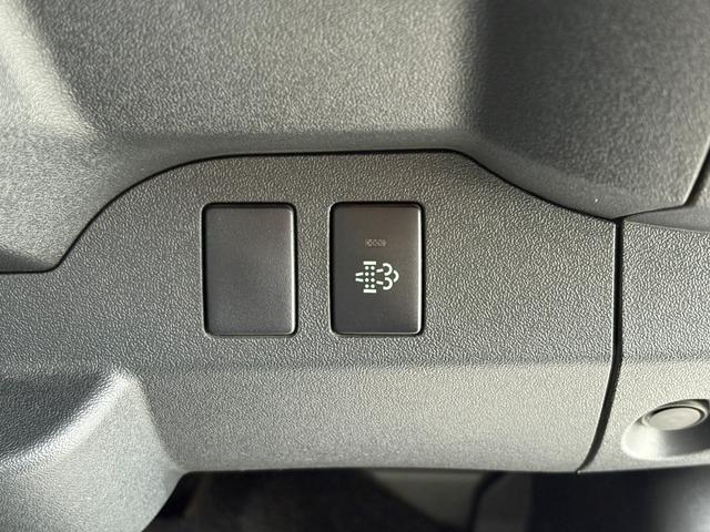 ハイエースバン スーパーGL ダークプライム 両スラ/寒冷地仕様/純正メモリーナビ/フルセグ/ETC/バックカメラ/モデリスタエアロ/LEDヘッドライト/リアヒーター/リアクーラー/イージークローザー/フロントフォグ(31枚目)