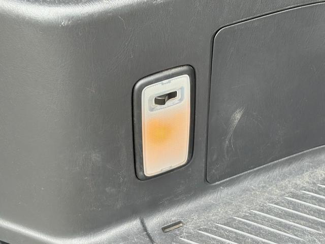 ハイエースバン スーパーGL ダークプライム 両スラ/寒冷地仕様/純正メモリーナビ/フルセグ/ETC/バックカメラ/モデリスタエアロ/LEDヘッドライト/リアヒーター/リアクーラー/イージークローザー/フロントフォグ(44枚目)