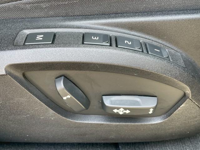 Ｖ４０ クロスカントリー　Ｄ４　純正ＡＷ（夏・冬）／ワンオーナー／１２Ｖ電源／ルーフレール／パワーシート／プライバシーガラス／フロントフォグ／リアフォグ／オートドアミラー（18枚目）