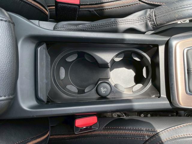 Ｖ４０ クロスカントリー　Ｄ４　純正ＡＷ（夏・冬）／ワンオーナー／１２Ｖ電源／ルーフレール／パワーシート／プライバシーガラス／フロントフォグ／リアフォグ／オートドアミラー（35枚目）