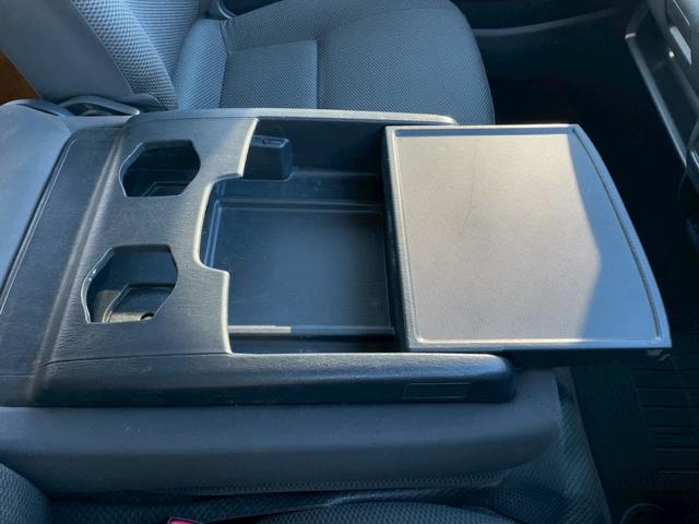 ハイエースバン ロングDX GLパッケージ 9人乗り/リアヒーター/ETC/純正ラジオ/AUX/中古スタッドレスタイヤ付属(32枚目)