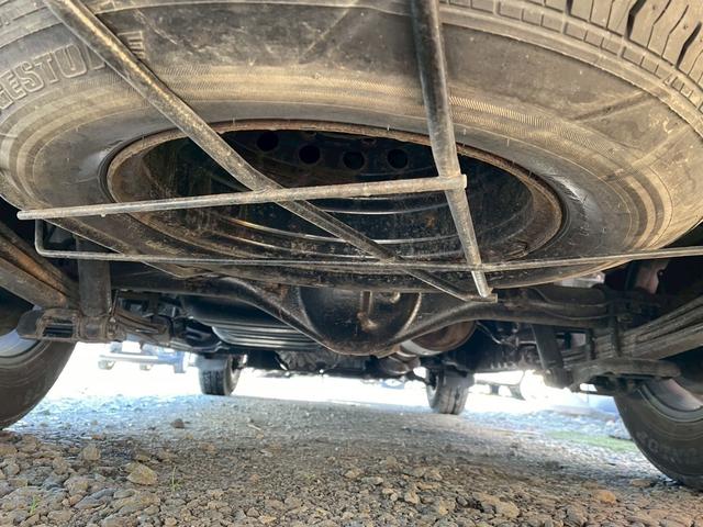 ハイエースバン ロングDX GLパッケージ 9人乗り/リアヒーター/ETC/純正ラジオ/AUX/中古スタッドレスタイヤ付属(39枚目)