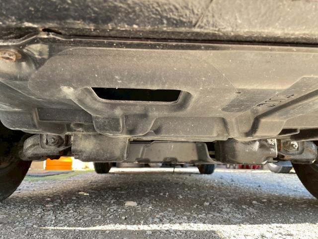 ハイエースバン ロングDX GLパッケージ 9人乗り/リアヒーター/ETC/純正ラジオ/AUX/中古スタッドレスタイヤ付属(40枚目)