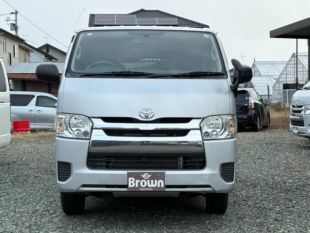 ハイエースバン ロングDX GLパッケージ ETC/MT/ラジオ/純正フロアマット/スライドサイドウィンドウ/12V電源ソケット/寒冷地仕様/純正ドアバイザー/USB2口/セパレーターバー(2枚目)