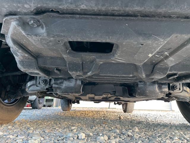 ハイエースバン ロングDX GLパッケージ ETC/MT/ラジオ/純正フロアマット/スライドサイドウィンドウ/12V電源ソケット/寒冷地仕様/純正ドアバイザー/USB2口/セパレーターバー(37枚目)