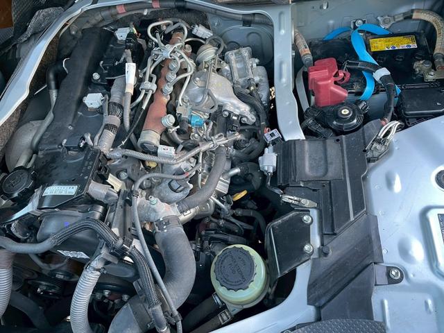 ハイエースバン ロングDX GLパッケージ ETC/MT/ラジオ/純正フロアマット/スライドサイドウィンドウ/12V電源ソケット/寒冷地仕様/純正ドアバイザー/USB2口/セパレーターバー(47枚目)