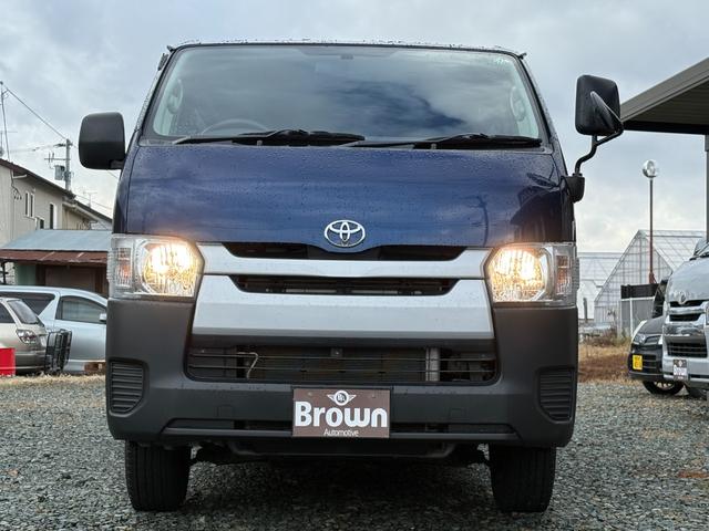 ハイエースバン ロングDX マニュアル/リアヒーター/純正フロアマット/プライバシーガラス/ラジオ/純正ドアバイザー/キーレス/スペアキー付属(36枚目)