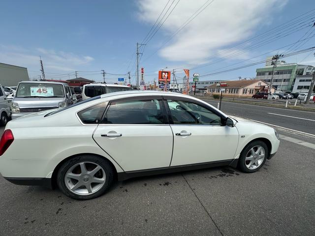 日産 ティアナ