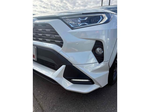 ＲＡＶ４ ハイブリッドＧ　４ＷＤ　ＥＴＣ　バックカメラ　クリアランスソナー　オートクルーズコントロール　レーンアシスト　パワーシート　衝突被害軽減システム　サンルーフ　ＴＶ　オートマチックハイビーム　ＬＥＤヘッドランプ（23枚目）