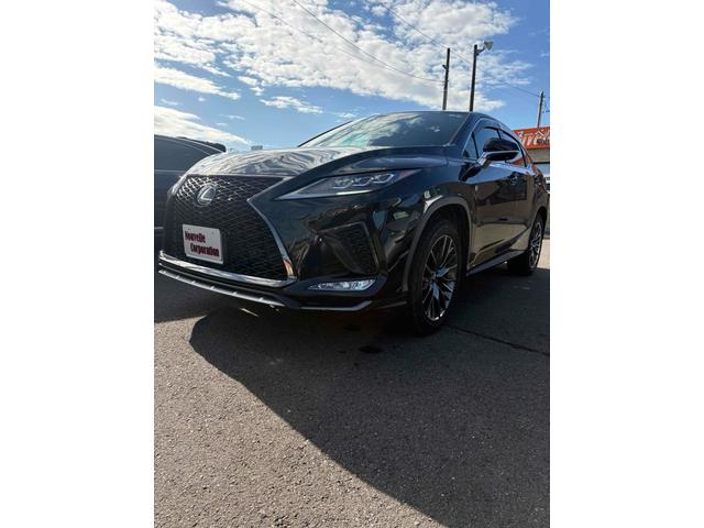 ＲＸ ＲＸ３００　Ｆスポーツ　４ＷＤ　全周囲カメラ　クリアランスソナー　オートクルーズコントロール　レーンアシスト　パワーシート　衝突被害軽減システム　サンルーフ　ナビ　オートマチックハイビーム　ＬＥＤヘッドランプ　電動リアゲート（22枚目）