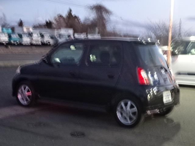 エッセ カスタム　キーレス　フォグランプ　４ＷＤ（8枚目）