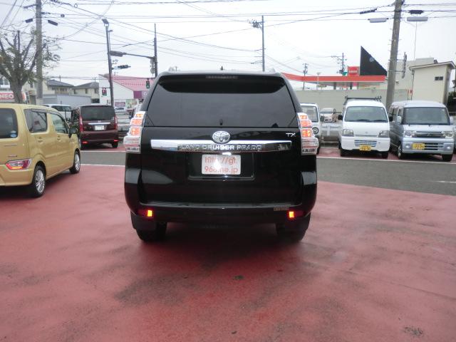 ランドクルーザープラド ＴＸ　アルジェントクロス　／４ＷＤ／サンルーフ／５人乗／純正ナビ／フルセグＴＶ／Ｂｌｕｅｔｏｏｔｈ／バックカメラ／ＥＴＣ／プッシュスタート／専用ホイール有（13枚目）