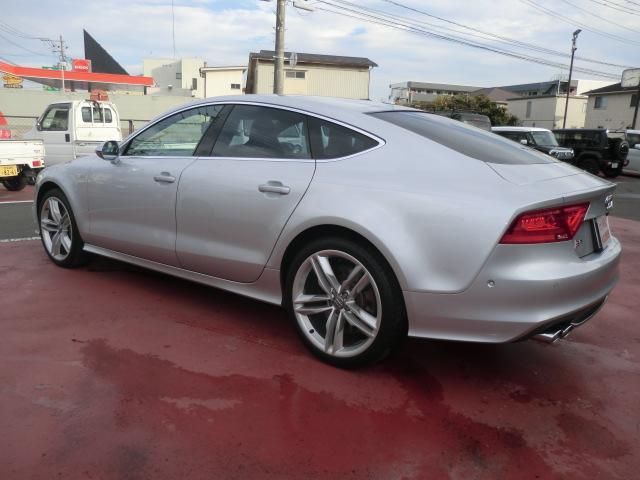 板金修理等も承ります！ご希望の際は担当スタッフまでお申し付けくださいませ。