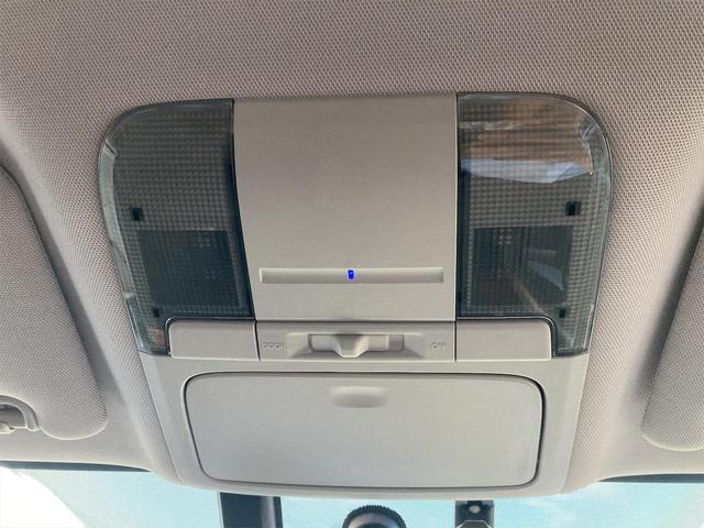 2.5i Lパッケージ 4WD ETC ナビ アルミホイール オートライト HID パワーシート スマートキー 電動格納ミラー CVT 盗難防止システム 衝突安全ボディ 記録簿 電動リアゲート ABS ESC CD エアコン(50枚目)