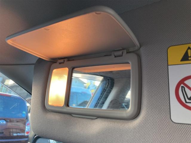 2.5i Lパッケージ 4WD ETC ナビ アルミホイール オートライト HID パワーシート スマートキー 電動格納ミラー CVT 盗難防止システム 衝突安全ボディ 記録簿 電動リアゲート ABS ESC CD エアコン(52枚目)