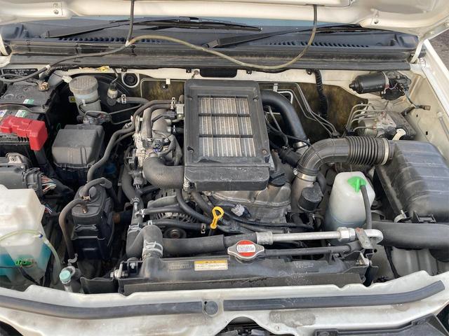 XC 4WD キーレスエントリー 電動格納ミラー AT ABS CD ルーフレール アルミホイール 衝突安全ボディ エアコン パワーウィンドウ 運転席エアバッグ 助手席エアバッグ 記録簿(21枚目)