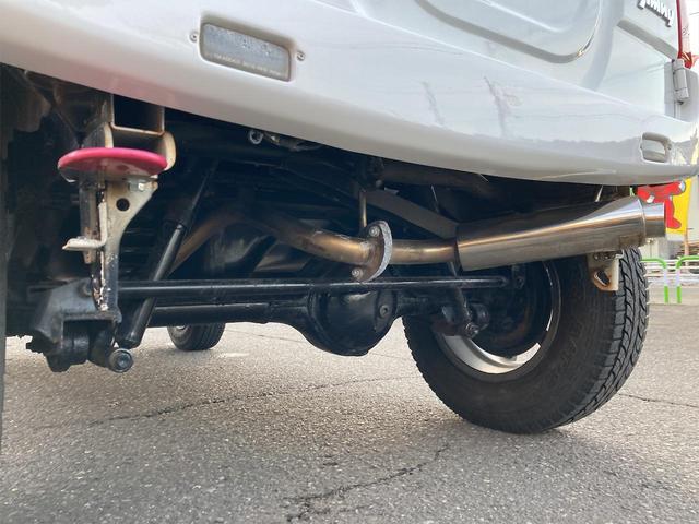 XC 4WD キーレスエントリー 電動格納ミラー AT ABS CD ルーフレール アルミホイール 衝突安全ボディ エアコン パワーウィンドウ 運転席エアバッグ 助手席エアバッグ 記録簿(23枚目)