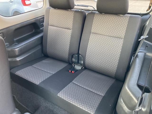 XC 4WD キーレスエントリー 電動格納ミラー AT ABS CD ルーフレール アルミホイール 衝突安全ボディ エアコン パワーウィンドウ 運転席エアバッグ 助手席エアバッグ 記録簿(30枚目)