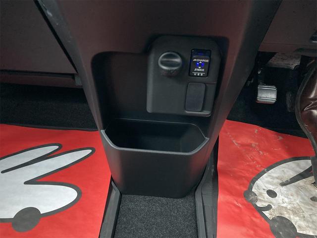 4WD ドライブレコーダー ETC バックカメラ 両側スライドドア ナビ 衝突被害軽減システム オートマチックハイビーム キーレスエントリー アイドリングストップ 電動格納ミラー CVT ESC CD(9枚目)