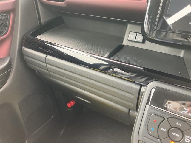 スペーシアカスタム ハイブリッドGS 4WD 届け出済み未使用車 9型スズキコネクトナビ クリアランスソナー レーンアシスト オートライト アイドリングストップ 全方位カメラ シートヒーター CVT ESC USB アルミホイール(9枚目)