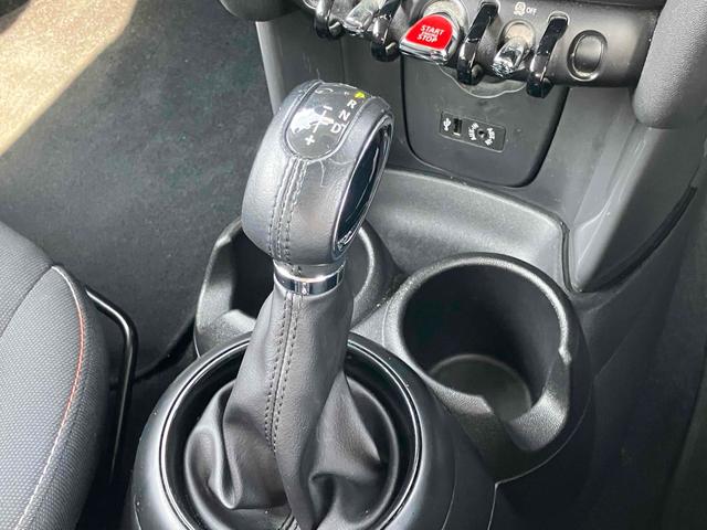 MINI クーパー ドライブレコーダー バックカメラ ナビ アルミホイール オートライト LEDヘッドランプ スマートキー アイドリングストップ AT 盗難防止システム ABS ESC USB(9枚目)