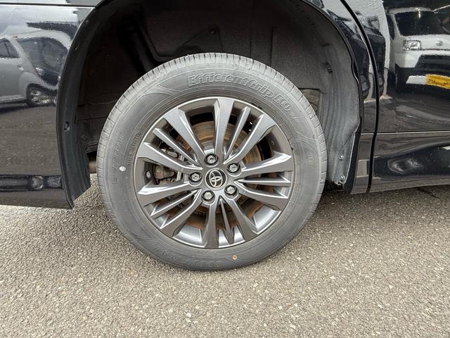 ヴォクシー ハイブリッドS-G E-FOUR 4WD 10.5型Dオーディオリアフリップダウンモニター バックカメラ(10枚目)