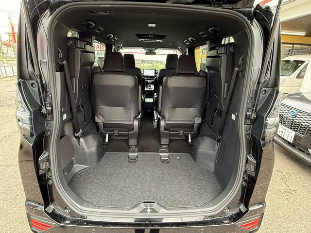 ヴォクシー ハイブリッドS-G E-FOUR 4WD 10.5型Dオーディオリアフリップダウンモニター バックカメラ(17枚目)