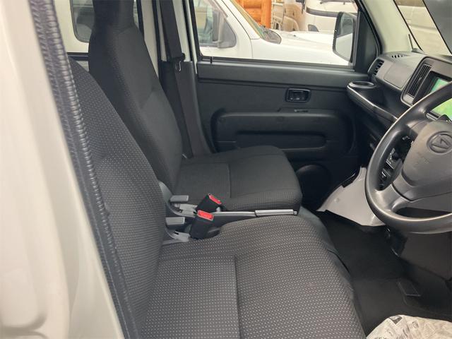 すぐにご来店頂けない場合や遠方にお住まいの方、車両状態の詳細が知りたい方はお気軽にご連絡下さい♪