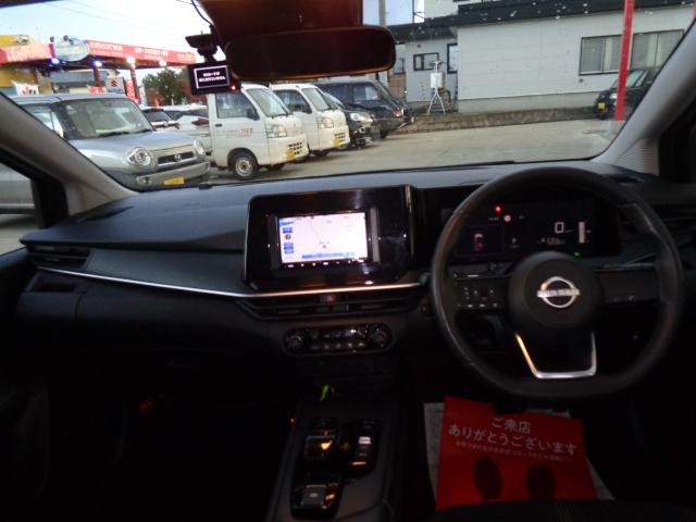 ノート X FOUR 4WD ドライブレコーダー ETC バックカメラ クリアランスソナー 衝突被害軽減システム オートライト スマートキー アイドリングストップ 電動格納ミラー シートヒーター CVT 盗難防止システム(2枚目)