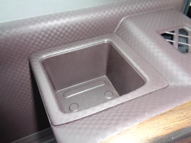 ポルテ F 4WD ETC バックカメラ ナビ TV レーンアシスト 衝突被害軽減システム 電動スライドドア オートマチックハイビーム オートライト スマートキー 電動格納ミラー ウォークスルー CVT(32枚目)