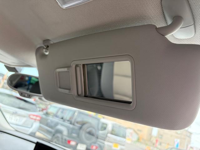 Ｑ３ ２．０ＴＦＳＩクワトロ２１１ＰＳ　４ＷＤ　ナビ　盗難防止システム　スマートキー　ＨＩＤヘッドライト　パワステ　ＡＢＳ　パワーシート（25枚目）