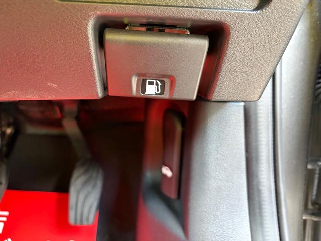 ノート Ｘ　ＦＯＵＲ　ナビ　ドラレコ　ＥＴＣ　Ｂｌｕｅｔｏｏｔｈ接続　寒冷地仕様　衝突被害軽減システム　衝突安全ボディ　盗難防止システム　スマートキー　シートヒーター（14枚目）