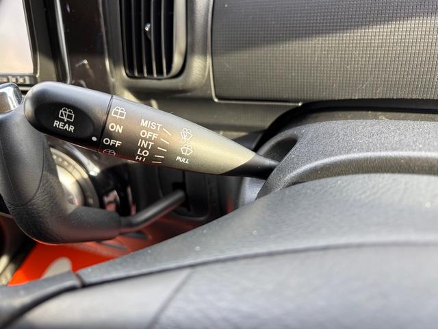 タント カスタムL ナビ TV Bluetooth接続 寒冷地仕様 盗難防止システム 衝突安全ボディ 片側スライドドア 純正アルミホイール ベンチシート パワステ ABS(5枚目)