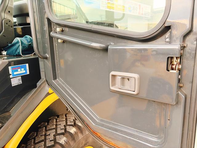 日本 　コマツ　ホイールローダー　ＷＡ３０　タイヤショベル　ＷＡ３０－６　１９５２時間　除雪（17枚目）