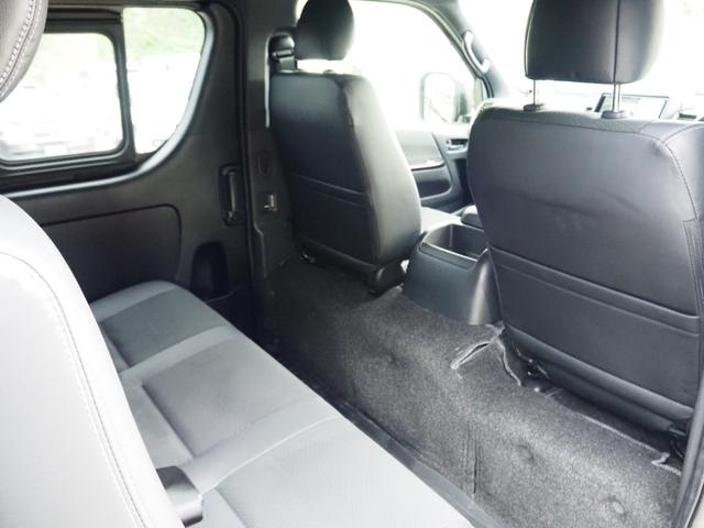 ハイエースバン スーパーGL ダークプライムII 車検R8年5月 3年保証 4WD 特別仕様車 軽油 ナビ TV アラウンドビューモニター Bluetooth デジタルインナーミラー ETC ドラレコ(おまけ)(19枚目)